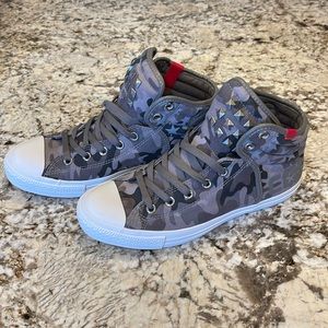 Converse X Wiz Khalifa size 8